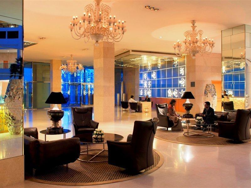 Radisson Blu Hotel New Delhi Dwarka Εξωτερικό φωτογραφία Lobby